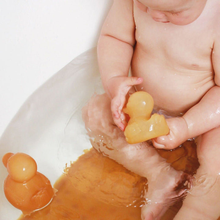 Hevea Alfie Duck Natural Rubber Bath Toy Hevea Baby Bath Toys at Little Earth Nest Eco Shop Geelong Online Store Australia