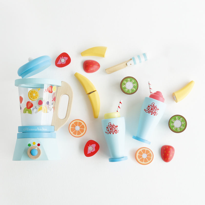 Le Toy Van Fruit and Smooth Blender Set Le Toy Van Toy Kitchens & Play Food at Little Earth Nest Eco Shop Le Toy Van Blender Set - Little Earth Nest Geelong Online Store Australia