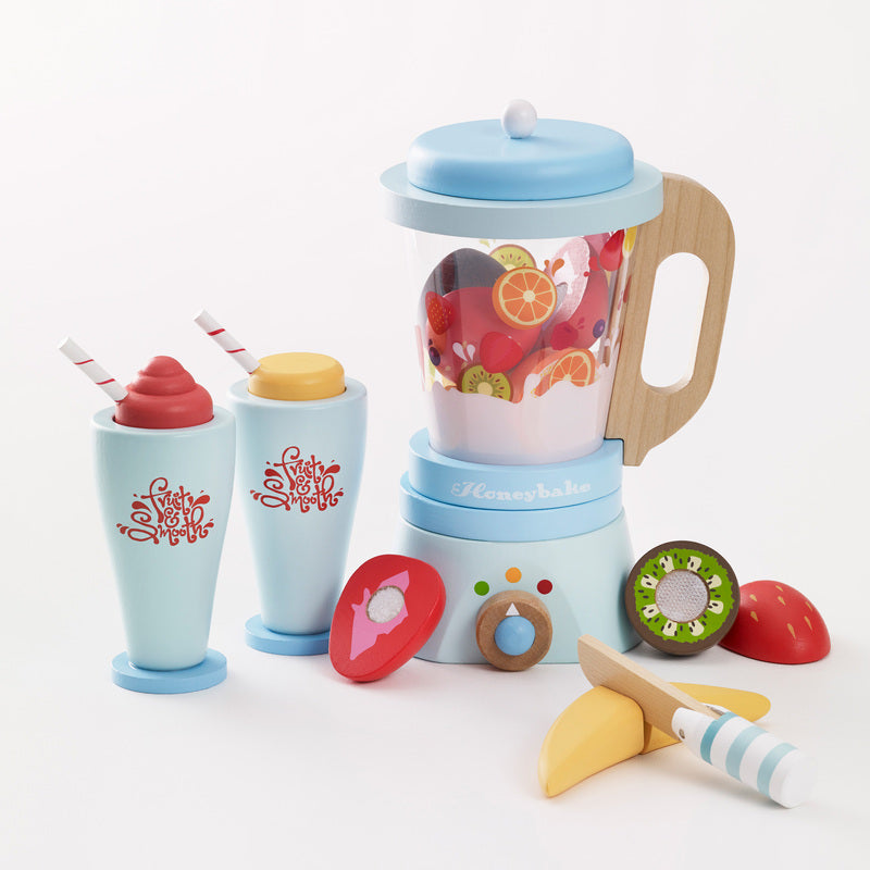 Le Toy Van Fruit and Smooth Blender Set Le Toy Van Toy Kitchens & Play Food at Little Earth Nest Eco Shop Le Toy Van Blender Set - Little Earth Nest Geelong Online Store Australia