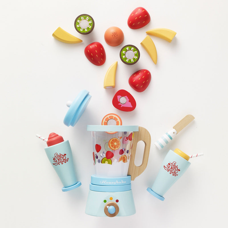 Le Toy Van Fruit and Smooth Blender Set Le Toy Van Toy Kitchens & Play Food at Little Earth Nest Eco Shop Le Toy Van Blender Set - Little Earth Nest Geelong Online Store Australia