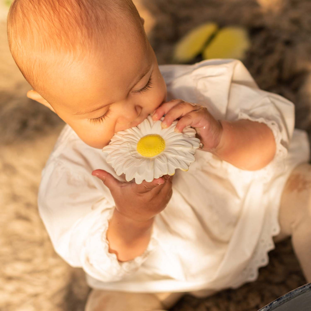 Margarita the Daisy Flower Teether by Oli and Carol Oli and Carol Dummies and Teethers at Little Earth Nest Eco Shop Geelong Online Store Australia